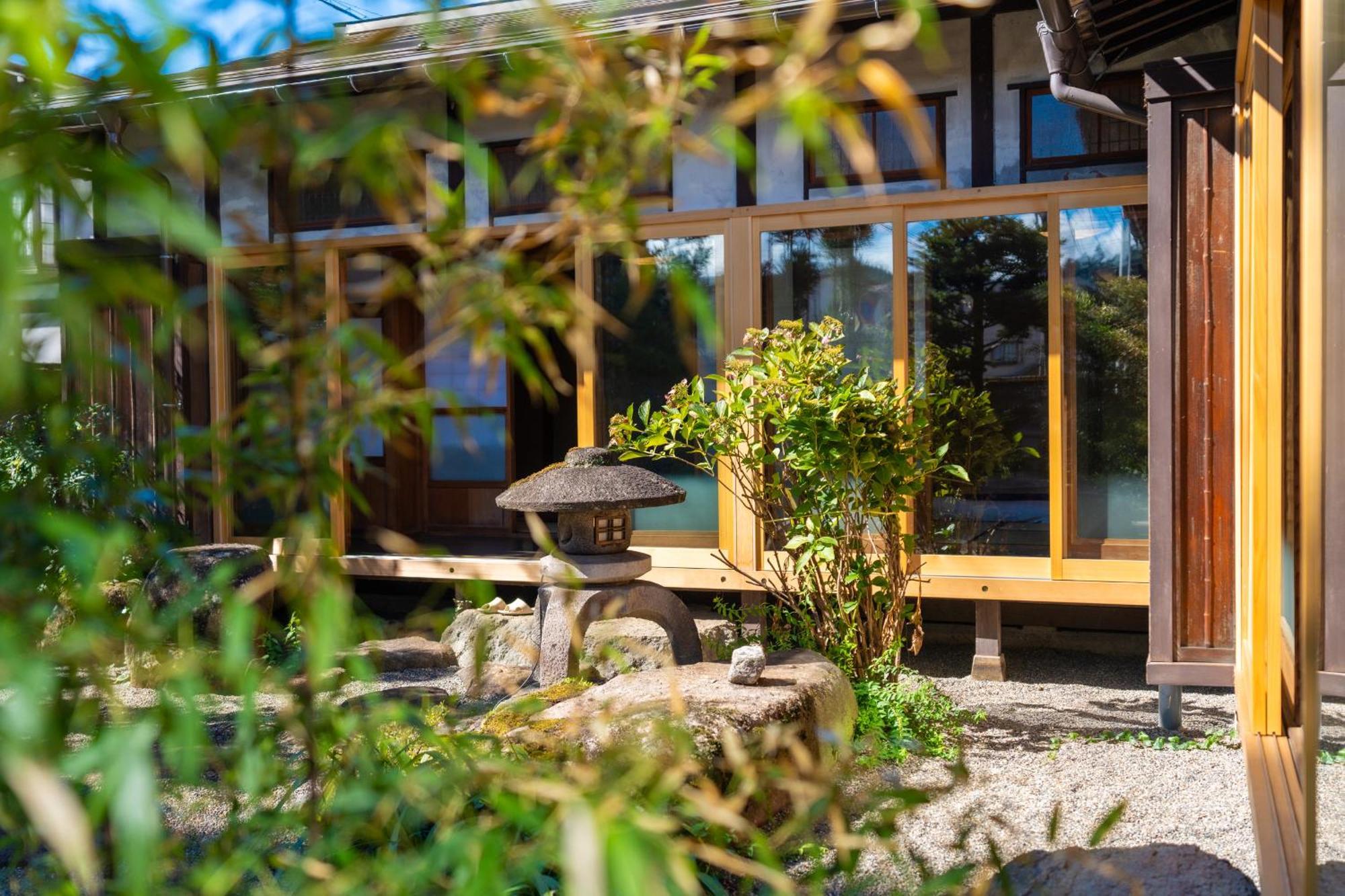 お宿一の華 Takayama  Bagian luar foto